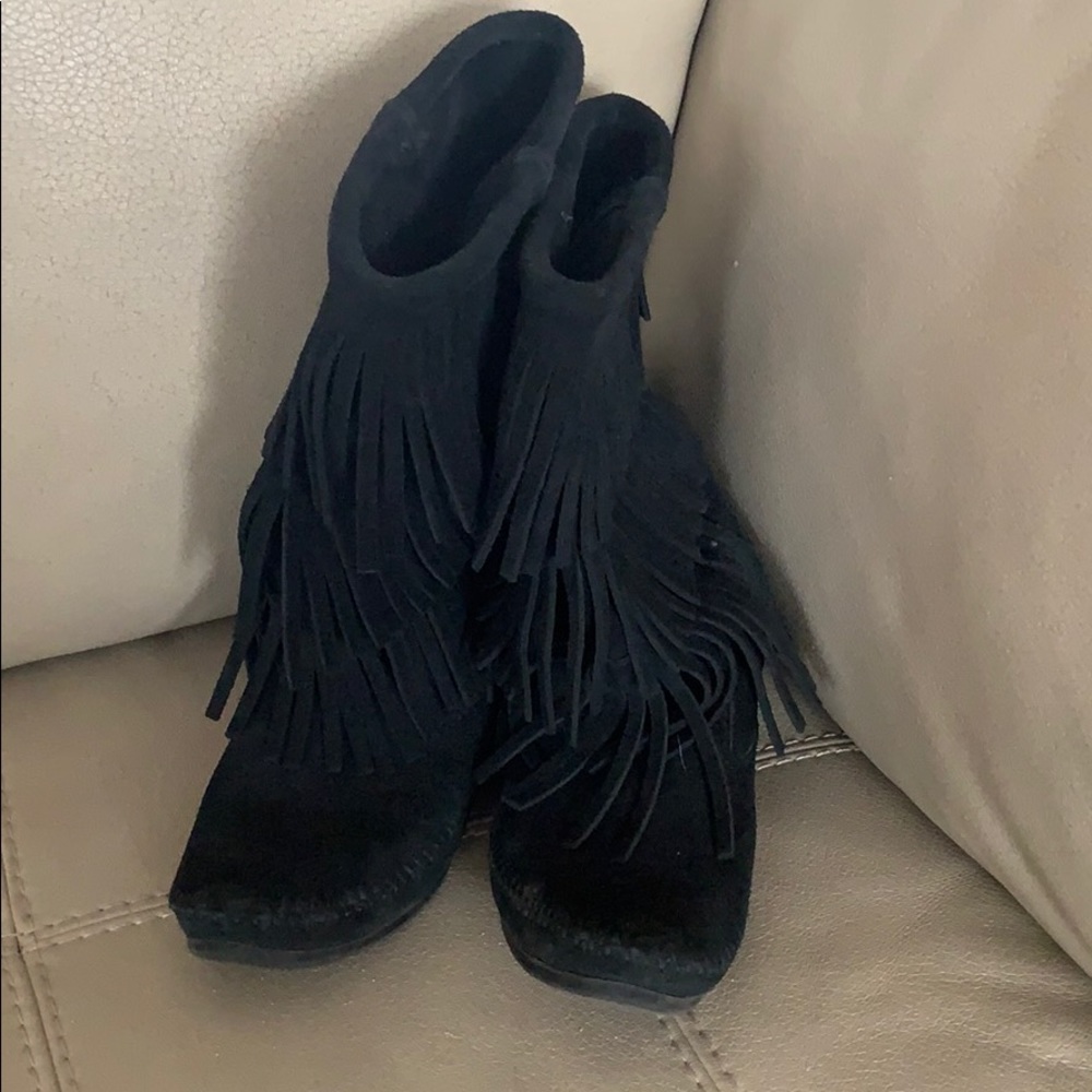 Women’s Minnetonka